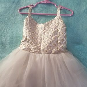 Girls 6x gold and white dress